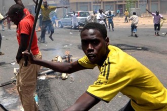 Sénégal : Pour une dépouille, des Nigérians saccagent leur ambassade à  Dakar